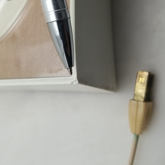 Mid Century General Electric Electric Wall Clock - Picture 16 of 17